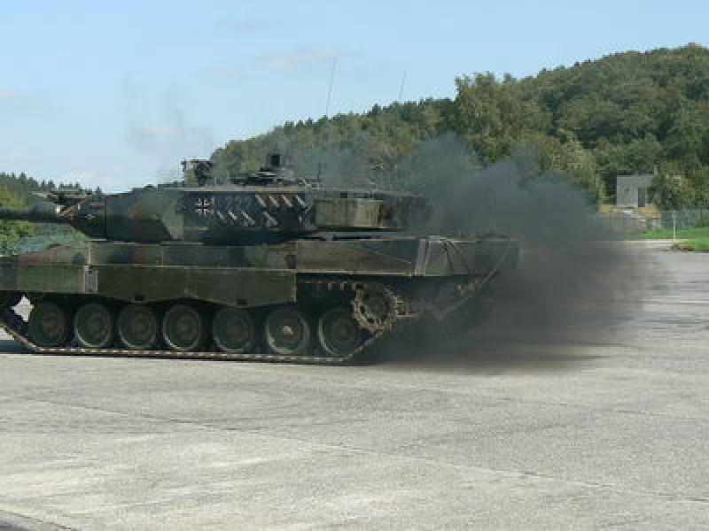 Bergepanzer Büffel 1:16 auf Tamiya Leopard Basis -- RC-Panzer
