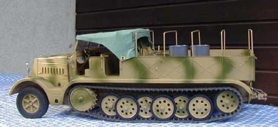 FAMO Halbkettenfahrzeug, schwerer Zugkraftwagen 18t / Sd.Kfz.9 (Eigenbau)
