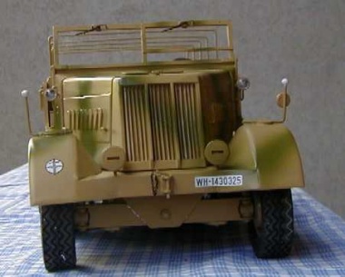 FAMO Halbkettenfahrzeug, schwerer Zugkraftwagen 18t / Sd.Kfz.9 (Eigenbau)
