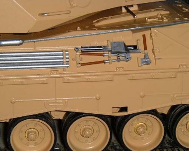 Leopard 1A4, Tamiya