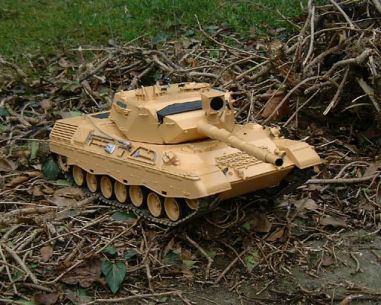 Leopard 1A4, Tamiya