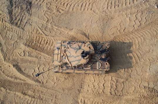 endlich mal der richtige Untergrund passend zur Tarnung