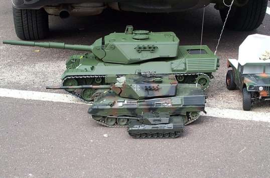 Leo 1a4 in 1/10_1/16_1/35