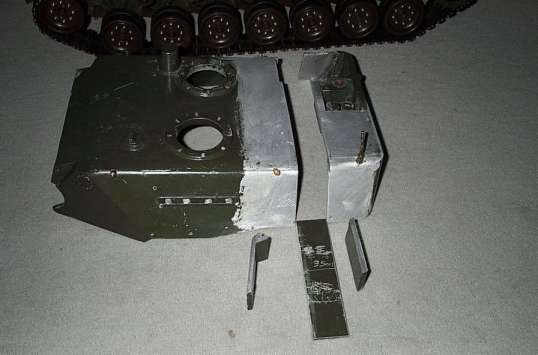 Turm wurde abgesägt