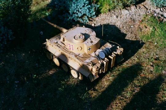 Afrika-Tiger in original Afrika-Gelb (Farbe vom Rommelmuseum)