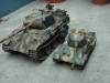 Panther, Panzer V, Sd.Kfz.171 im Maßstab 1/10 in ganz Alubauweise, zum Größenvergleich der kleine Tiger II im Maßstab 1/16 rechts daneben [4474 views] [Current rating 2 : Excellent]