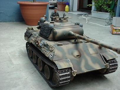 Panther, Panzer V, Sd.Kfz.171 im Maßstab 1/10 in ganz Alubauweise