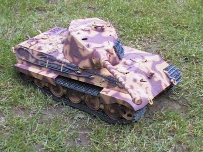 Tamiya´s Tiger II im Maßstab 1/16, Panzer VI, Sd.Kfz.182, Henschel-Turm